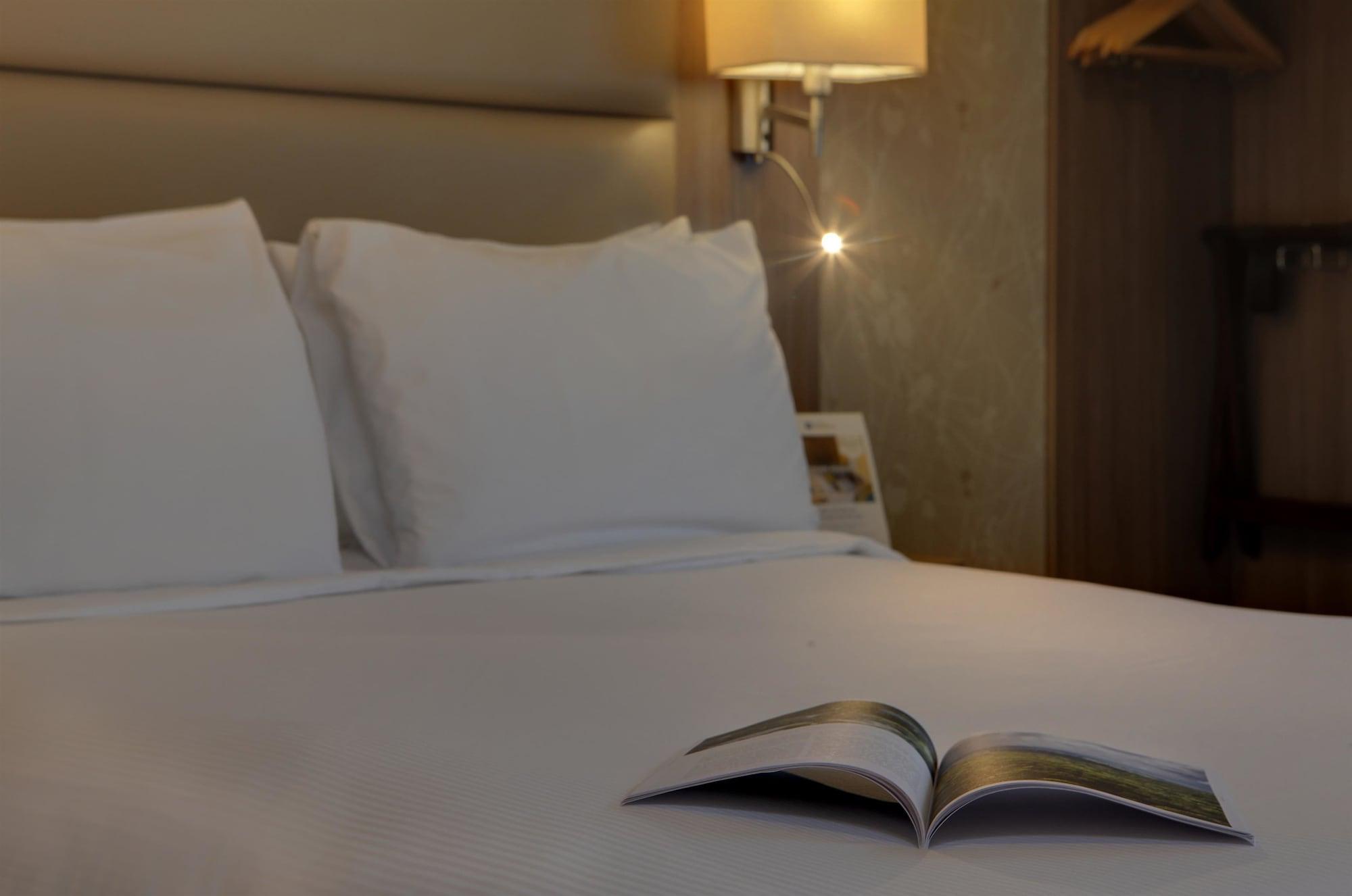 Best Western Pontypool Metro Hotel Zewnętrze zdjęcie