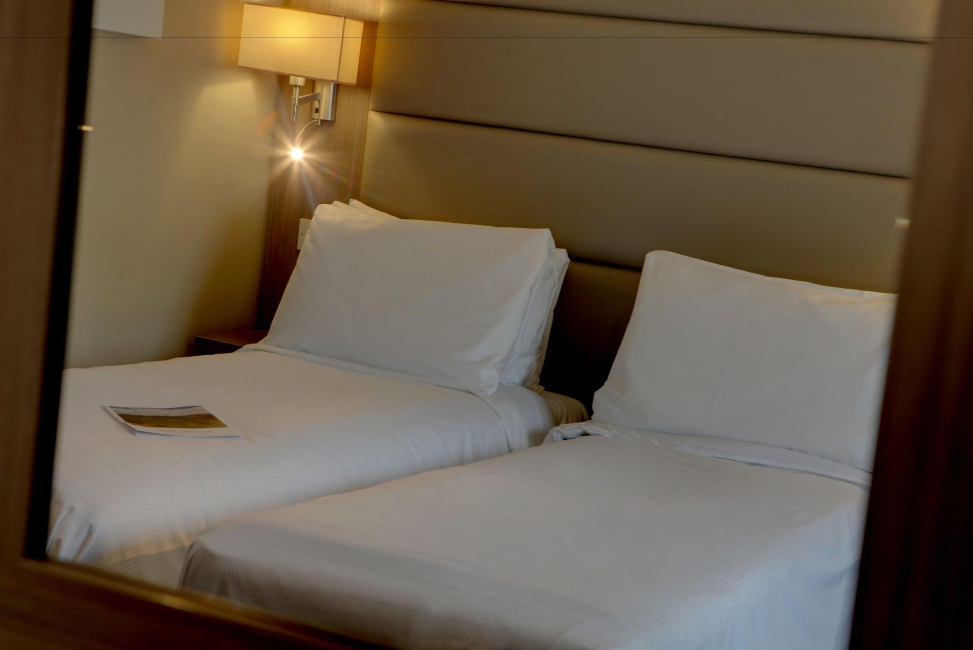 Best Western Pontypool Metro Hotel Zewnętrze zdjęcie