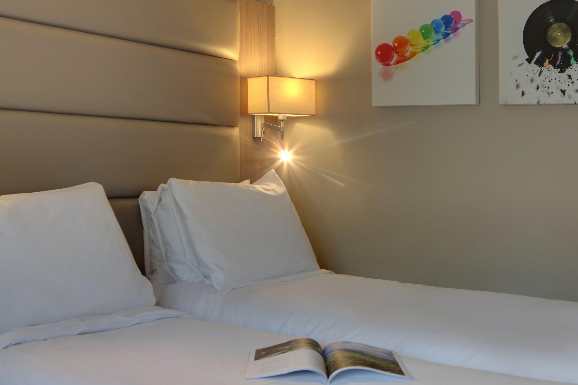 Best Western Pontypool Metro Hotel Zewnętrze zdjęcie