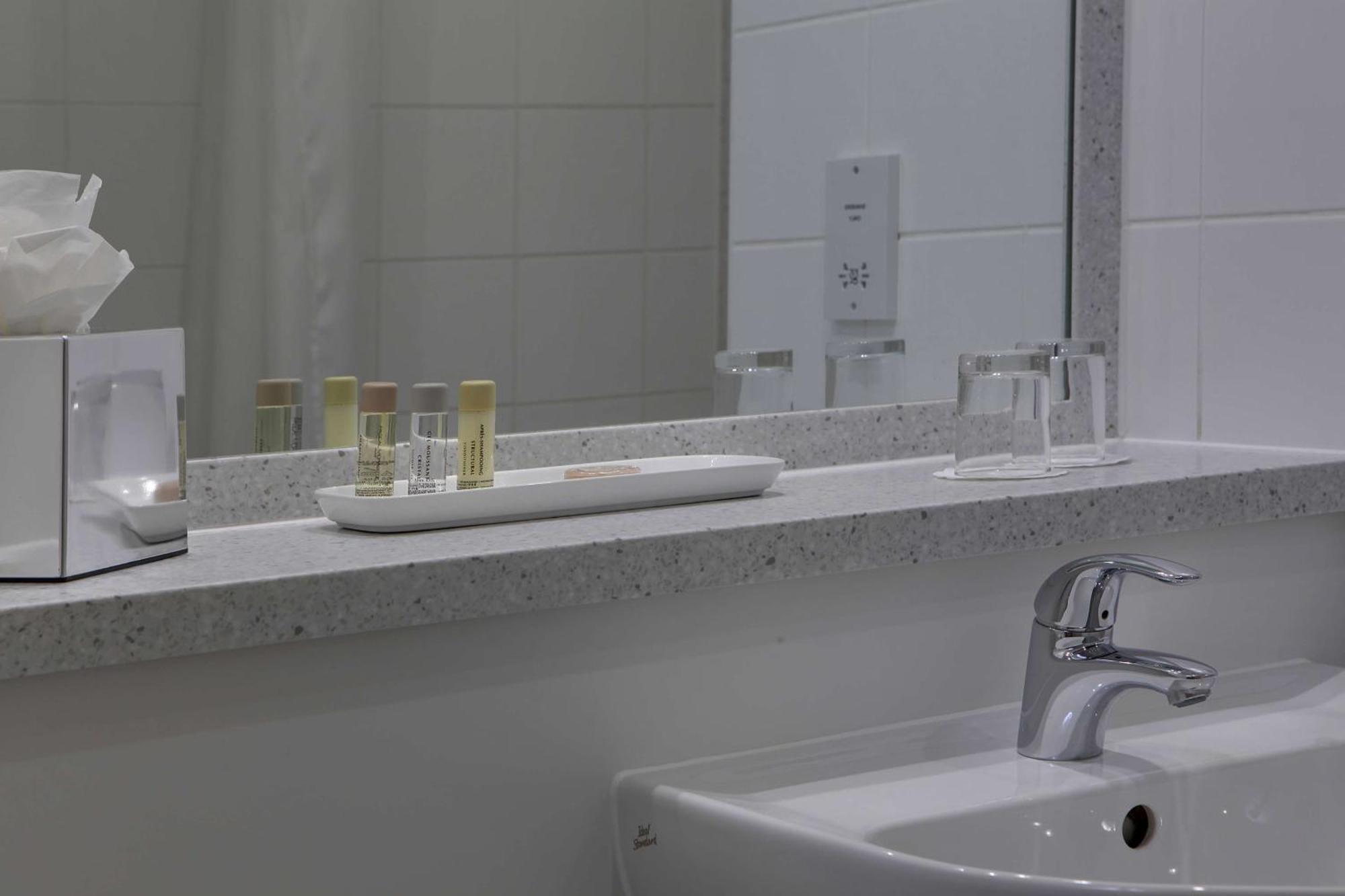 Best Western Pontypool Metro Hotel Zewnętrze zdjęcie