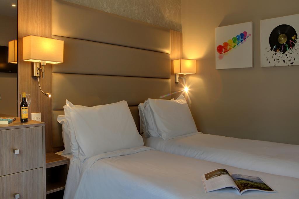 Best Western Pontypool Metro Hotel Zewnętrze zdjęcie