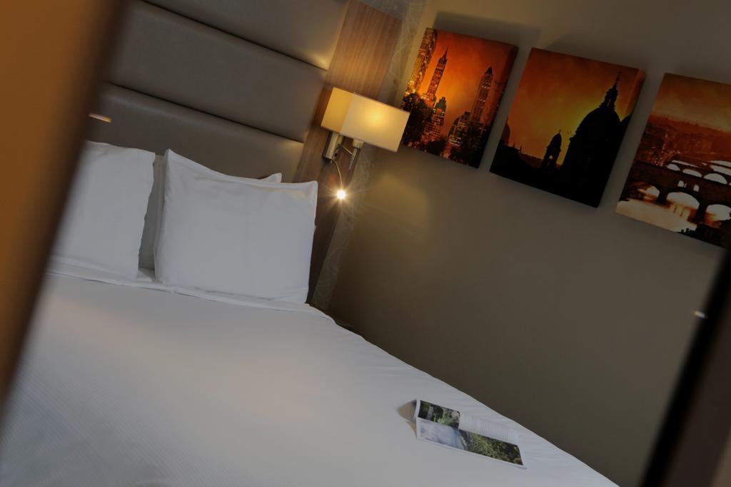 Best Western Pontypool Metro Hotel Zewnętrze zdjęcie
