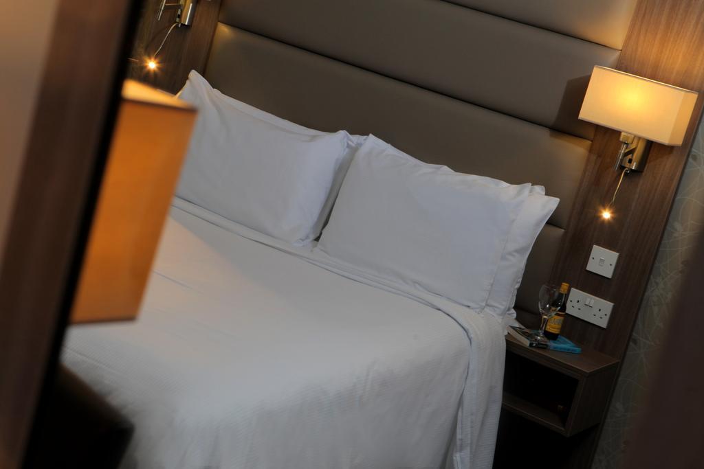 Best Western Pontypool Metro Hotel Zewnętrze zdjęcie
